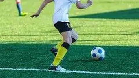 大乐透期号专家推荐：亚冠赛事质合分析，哪队今晚受益